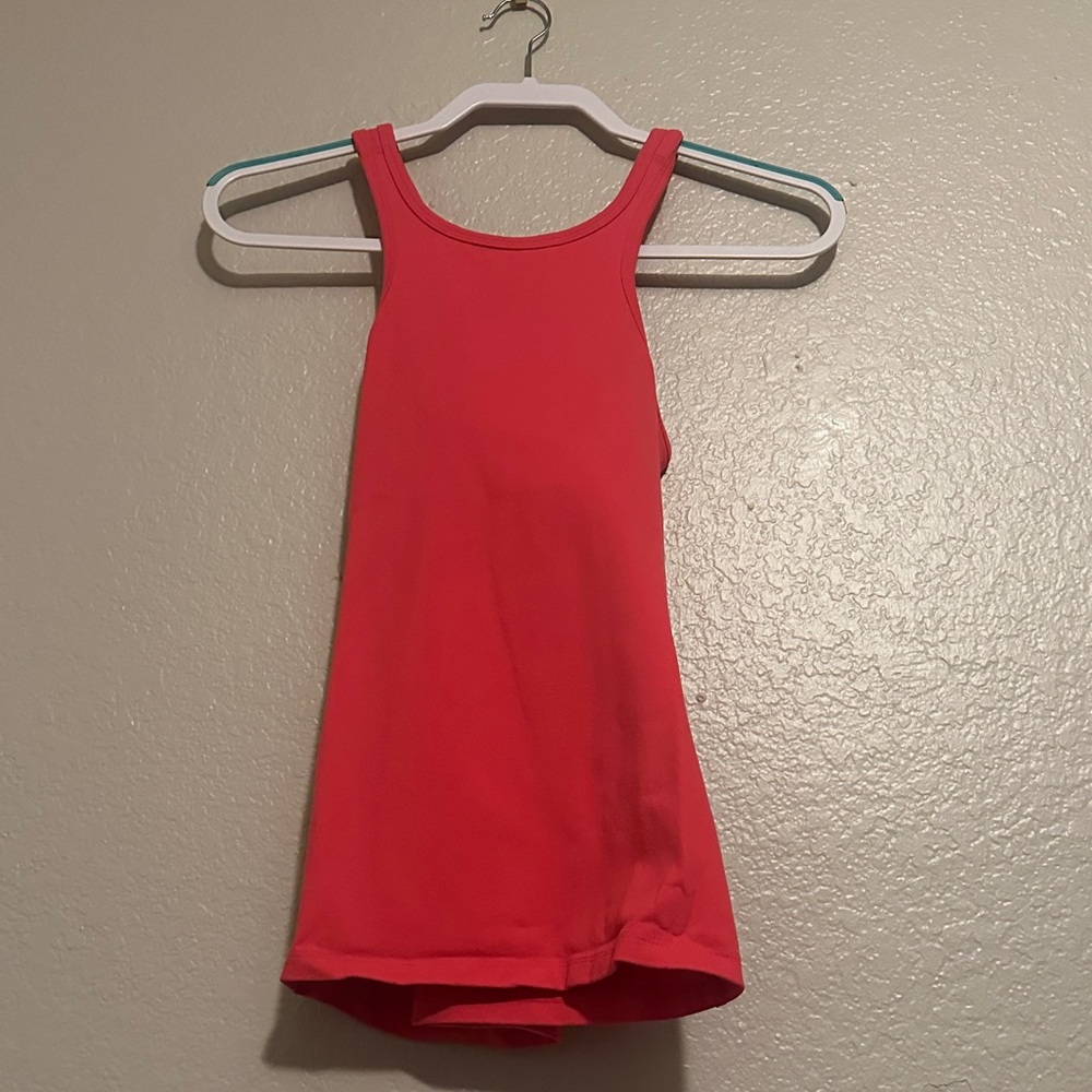 Beyond Yoga Bright Fuchsia Tank Top